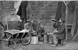 Paris * Les Berges De La Seine * L'heure De La Soupe * Ouvriers - La Seine Et Ses Bords