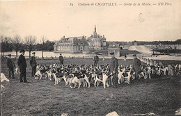 Chantilly          60          Chasse à Courre.   Sortie De Meute            (voir Scan) - Chantilly