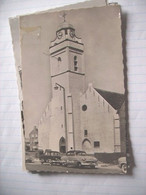 Nederland Holland Pays Bas Katwijk Aan Zee Oude Auto's En Oude Kerk - Katwijk (aan Zee)