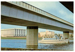 (V 30) Australia - ACT - Canberra (Nat. Library From Beneath Avenue Bridge) C187 - Canberra (ACT)
