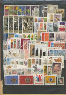 YOUGO Joli Lot De Séries ** 1949-1985  Yvert 2003 = 185-€ - Collections, Lots & Series