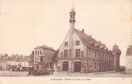 Clermont         60        Place Et Hôtel De Ville      (voir Scan) - Clermont