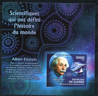 GUINEE THEME SCIENCES BF 1389 ALBERT EINSTEIN SCIENTIFIQUES QUI ONT DEFINI L'HISTOIRE DU MONDE - Albert Einstein