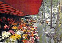 COMMERCE Marchés - 75 - PARIS 8 ème Le Marché Aux Fleurs Place De La Madeleine - CPSM Dentelée GF 1965 - Tarn Et Garonne - Markets