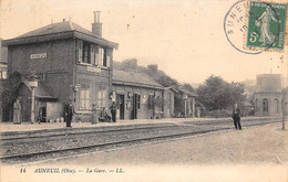 Auneuil          60       Intérieur De La Gare          (voir Scan) - Auneuil