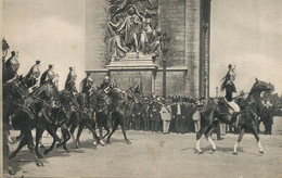 Gendarmerie Garde Républicaine  . Cavalerie Arc De Triomphe .  Revue. - Police - Gendarmerie