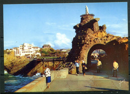 # - BIARRITZ - Le Rocher De La Vierge Et Le Musée Océanographique(carte Vierge) - Arnéguy