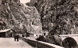 CPSM - MENTON - Pont St Louis Et La Douane Française - Edition Loël - Douane