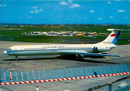 Avion * Aviation * ILIOUCHINE 62 * Compagnie AEROFLOT à L'aéroport - 1946-....: Modern Tijdperk