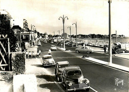 Pornichet * Boulevard Des Océanides * Automobile Voiture Ancienne - Pornichet