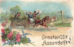 Assendelft Groeten Fantasiekaart Met Paard En Wagen En Goudopdruk VN1981 - Zaanstreek