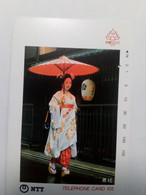 JAPON  GEISHA OMBRELLE TRADITION N° 330-175  105U UT - Cultural