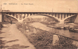 Tournai - Le Pont Soyer, Péniches - Tournai