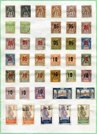 Gabon - Lot  6 Divers  Timbres Ob -  Majorité Des Timbres Sont Plus Ou Moins Collés  Sur La Page - Otros & Sin Clasificación