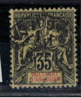 ANJOUAN         N°  YVERT    17  OBLITERE       ( O   9/ 42 ) - Used Stamps