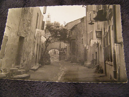 CPA - La Garde (83) - Rue Doumet Et Son Portique Médiéval - 1950 - SUP - (EB 55) - La Garde