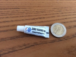 échantillon Dentifrice "ZIBO RAINBOW" - Medisch En Tandheelkundig Materiaal