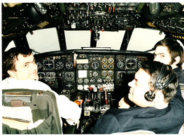 Grande Photo Originale Intérieur Du Poste De Pilotage Cockpit D'une Caravelle III Sud-Aviation SE-120 - Aviazione