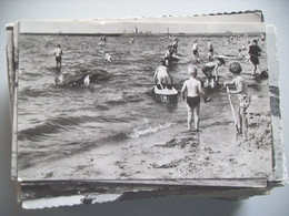 Nederland Holland Pays Bas Harderwijk Strand Met Kinderen - Harderwijk