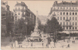 N° 8806 R -cpa Lyon -place De La République Et Monument Carnot- - Lyon 2