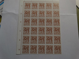 30 Timbres 50 Centimes Brun -neufs¨** - Coin De Feuille. - 1977-1985 Chiffre Sur Lion