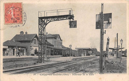 Crépy En Valois       60        Intérieur De La Gare       (voir Scan) - Crepy En Valois