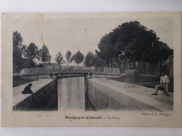 MARIGNY-le-CAHOUËT - Le Pont Sur Une écluse Du Canal De Bourgogne. Animée - Venarey Les Laumes