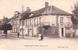 Estrées Saint Denis    60          Hôtel De Ville            (voir Scan) - Estrees Saint Denis