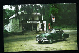 ► CHEVROLET De Luxe 1951 Fleetline Mobil Gas Station General Store EARLTON N.Y -  Automobile Chevrolet (Litho. U.S.A.) - Rutas Americanas