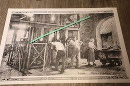 Belle Reproduction Sur Papier épais De Mineurs à La Sortie De La Cage  Mine De Boussu ( Fosse Vedette) - Reproductions