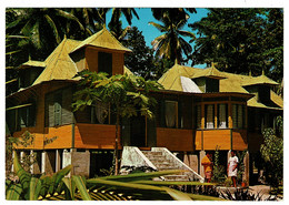 Ref 1427 - Seychelles Postcard - Old Style House On La Digue - Seychellen