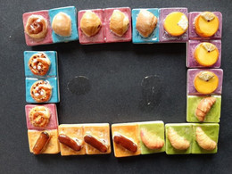 Série Complète De 10 Fèves Brillantes   "Dominos Viennoiseries" 2011 - Pays