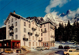 Chamonix Mont Blanc * Village De Vacances " La Forêt Des Tines " * Automobile Voiture Ancienne - Chamonix-Mont-Blanc