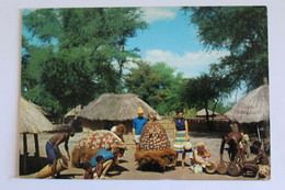 Colorful Markishi Danger In Traditionnal Dress - Zambia