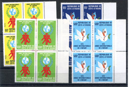 RC 19211 COTE D'IVOIRE COTE 34€ N° 489 / 492 ANNÉE INTERNATIONAL DE L'ENFANT SÉRIE COMPLETE BLOCS DE 4 NEUF ** MNH - TB - Ivory Coast (1960-...)