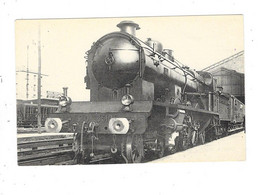 PARIS (75) Chemin De Fer Intérieur De La Gare D'Austerlitz Locomotive Du PO Gros Plan - Metro, Stations