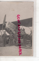 AVIATION- GUERRE 1939-1945- CARTE PHOTO AVION ET SON EQUIPAGE - Autres & Non Classés