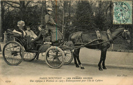 Paris * Les Femmes Cochères * Métier * Une Réplique à Watteau En 1907 * Cocher Attelage - Artigianato Di Parigi