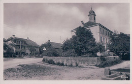 Prêles BE,  Fontaine Et Place Du Village (4) - Prêles