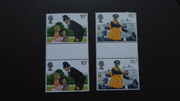 GREAT BRITAIN SG 1100-1101 2  Gutter Pair - Sheets, Plate Blocks & Multiples