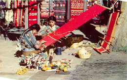 ¤¤ -    GUATEMALA   -  Indigenas Tejiendo  -  Une Femme Tisseran    -  ¤¤ - Guatemala