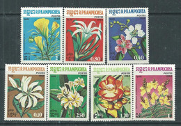 Kampuchéa  N° 477 / 83 XX Flore : Fleurs, La Série Des 7 Valeurs Sans Charnière, TB - Kampuchea