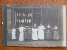 Delcampe - CPA - SELECTION - CHATEAUNEUF EN THYMERAIS -  PHILIPPE 18, Grande Rue - Châteauneuf