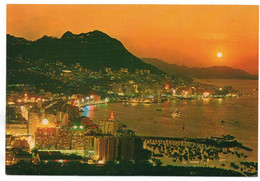 EVENING IN HONG KONG VIEW OVERLOOKING THE CENTRAL AND EASTERN DISTRICTS OF THE CITY (YAT WOO PUB.) CIRCULATED FROM JAPAN - Chine (Hong Kong)