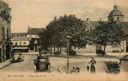 Paramé * La Place Du Bourg * Automobile Voiture Ancienne - Parame