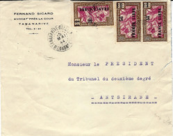 1944- Enveloppe  De Tananarive Pour Antsirabe  Affr. FRANCE LIBRE  N°239 X 3  Courrier Local - Other & Unclassified