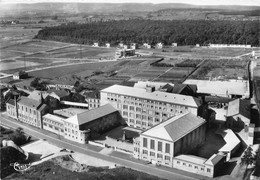 57-GUENANGE- L'ORPHELINAT AVEC EN ARRIERE PLAN, LA CITE DES CASTORS - Other & Unclassified