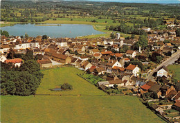 61-LE-MERLE-SUR-SARTHE- VUE GENERALE ET L'ETANG - Le Mêle-sur-Sarthe