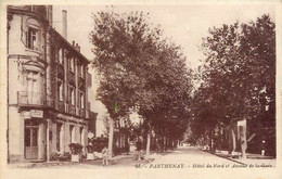 Parthenay * Avenue De La Gare Et Hôtel Du Nord - Parthenay