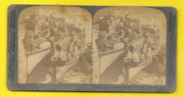 SAMOAN Islands Dusky Islanders Selling Native Goods From Their Boats In Pago Pago Barbor - Stereo-Photographie